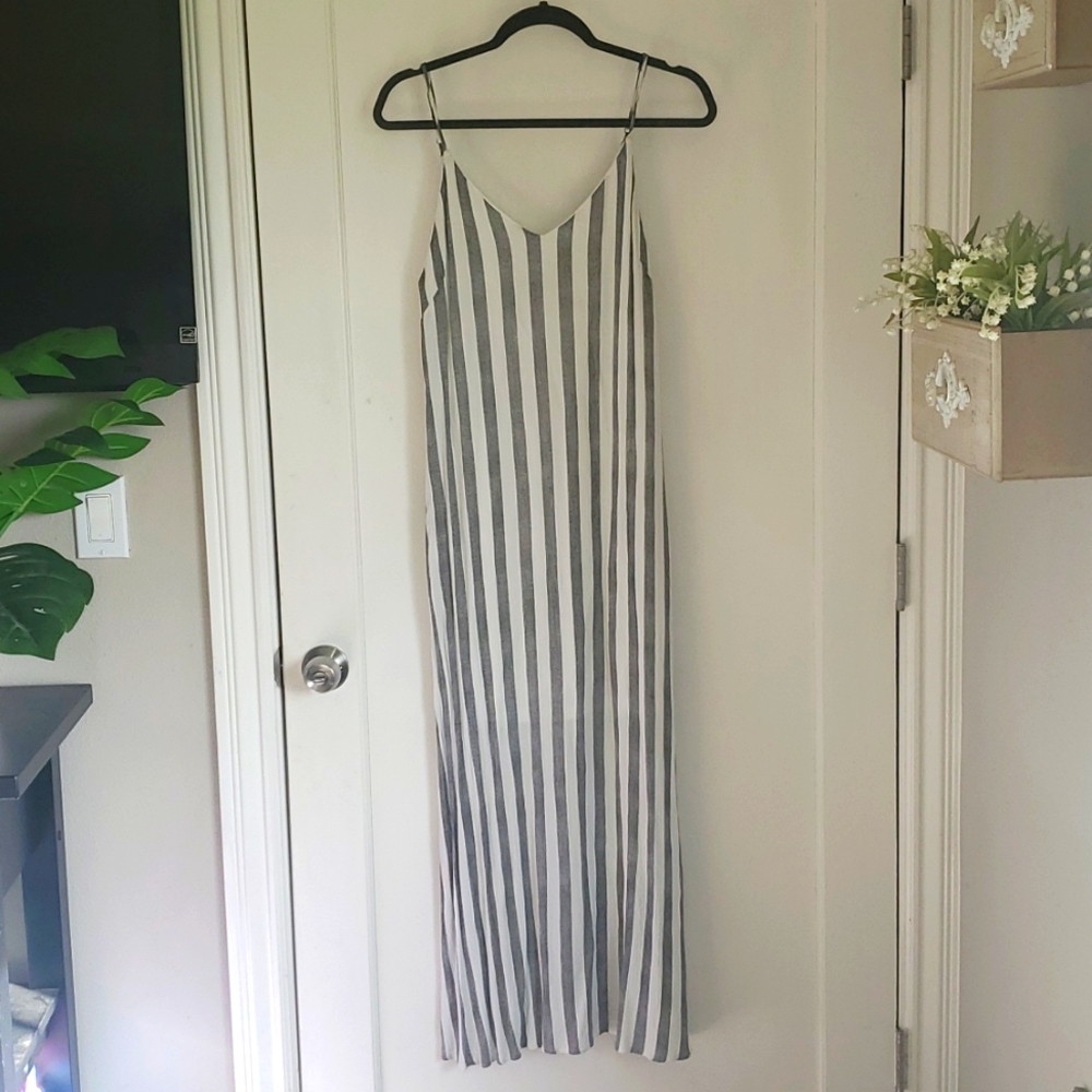 Staccato Maxi Dress